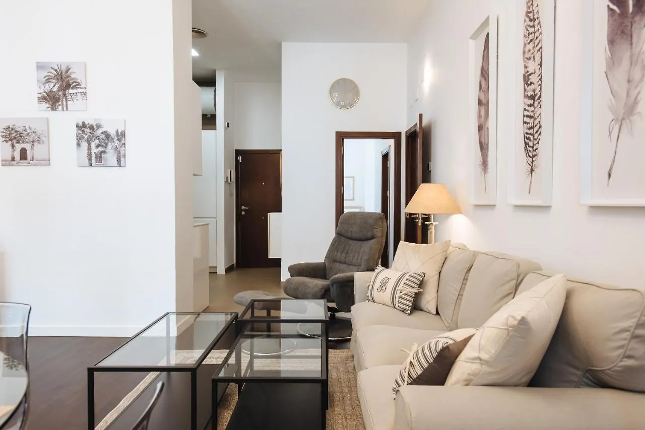 Apartment Apartamento Puerta Real - Free Parking Seville Spain