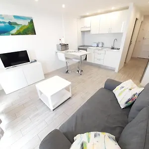 https://playa-honda-luxury.in-canary-islands.com