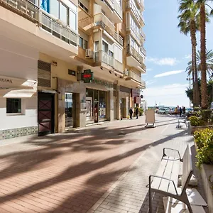https://bright-beachfront-apartment.1costadelsol.com