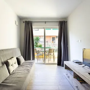 https://torres-del-sol-arona-tenerife-38650-2.in-canary-islands.com
