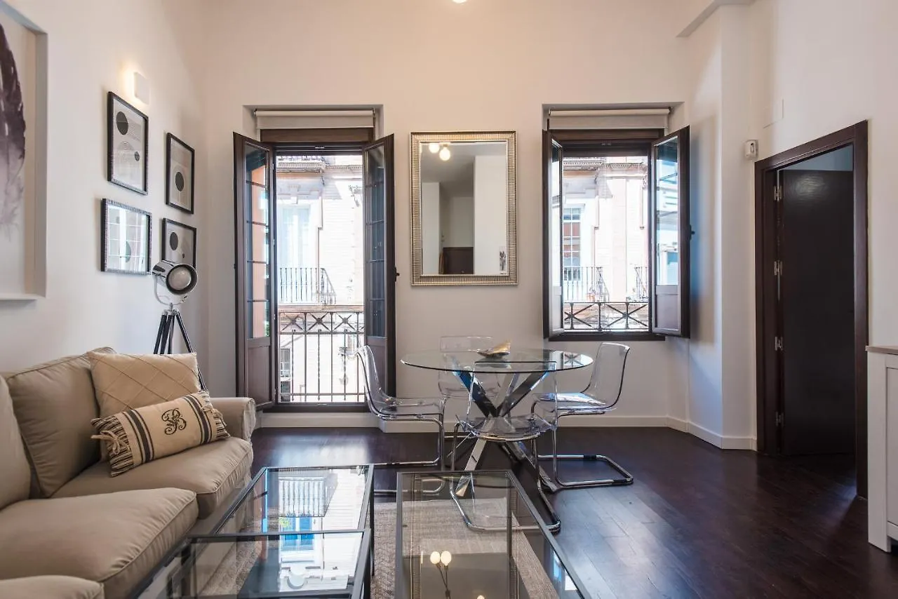 Apartamento Puerta Real - Free Parking Seville 0*,  Spain
