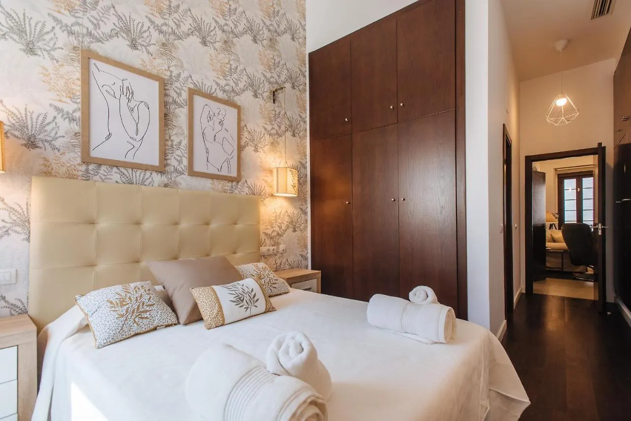 Apartamento Puerta Real - Free Parking Seville