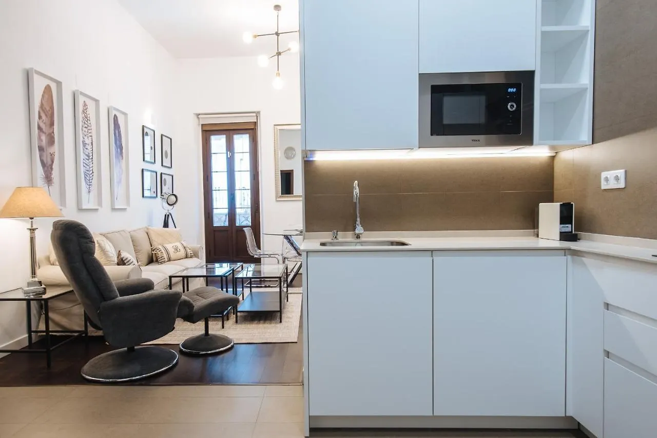 Apartamento Puerta Real - Free Parking Seville Spain